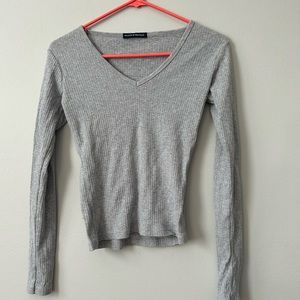 Brandy Melville gray sweater top